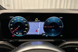 harmaa Mercedes-Benz EQA 2024 kuva 16.