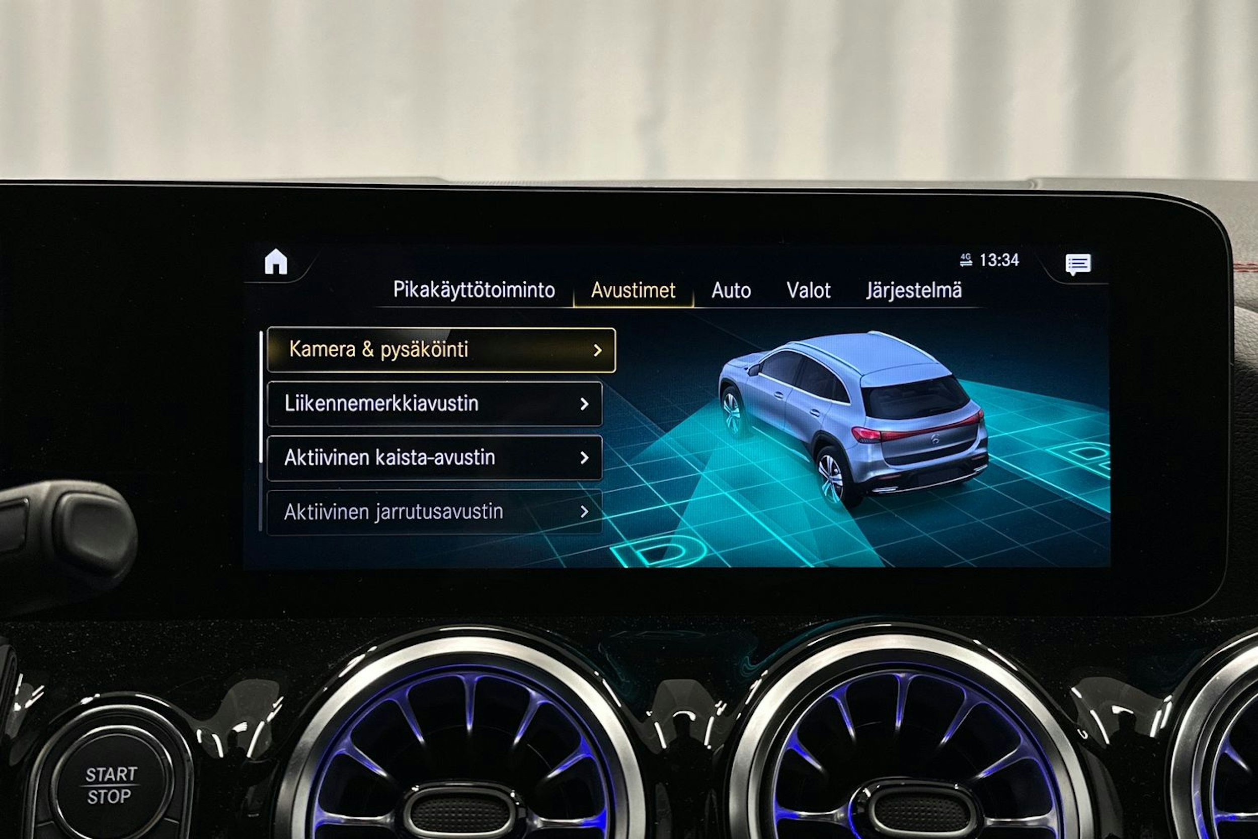 harmaa Mercedes-Benz EQA 2024 kuva 22.