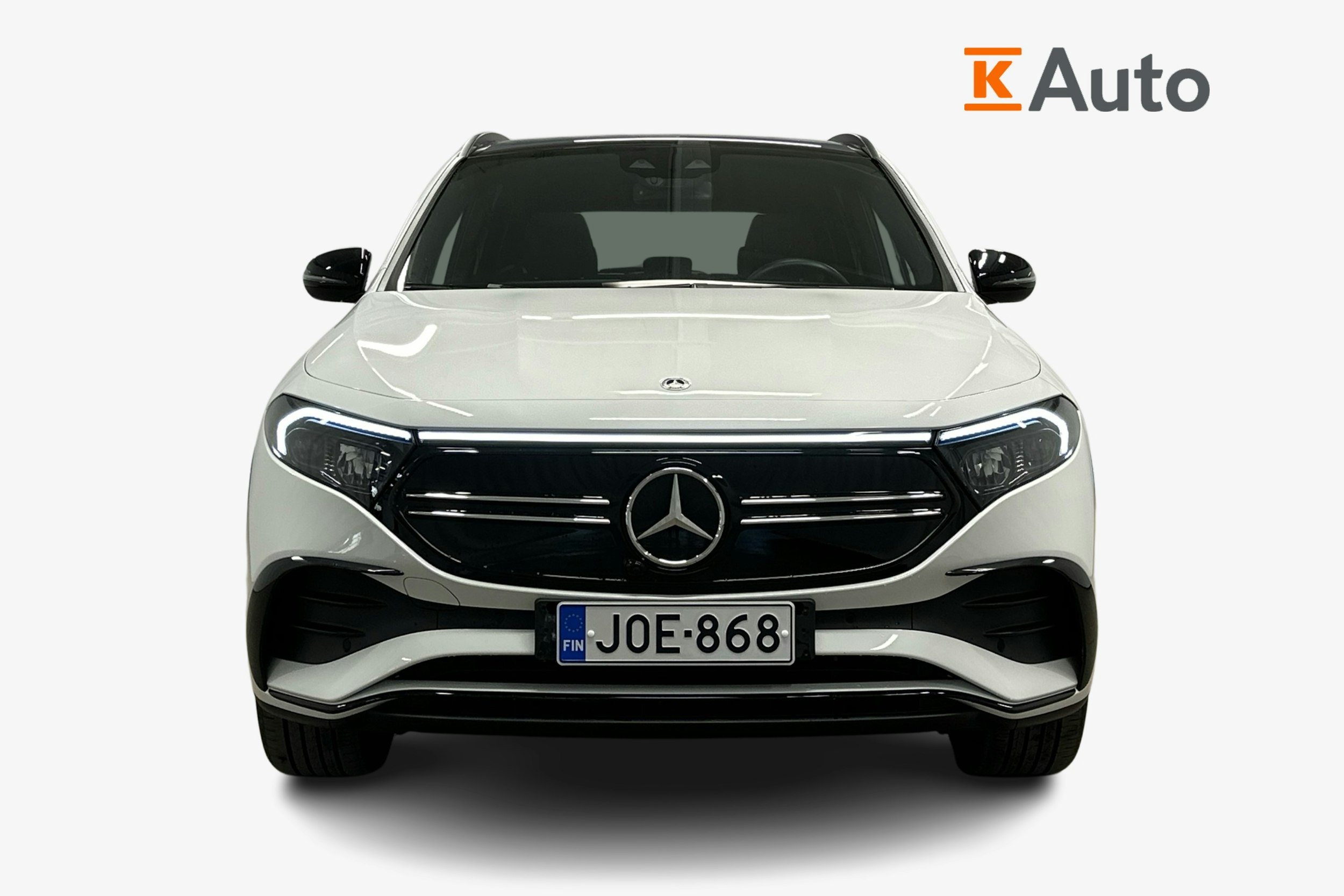 valkoinen Mercedes-Benz EQA 2024 kuva 4.