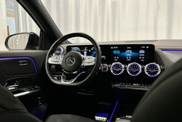 valkoinen Mercedes-Benz EQA 2024 kuva 8.