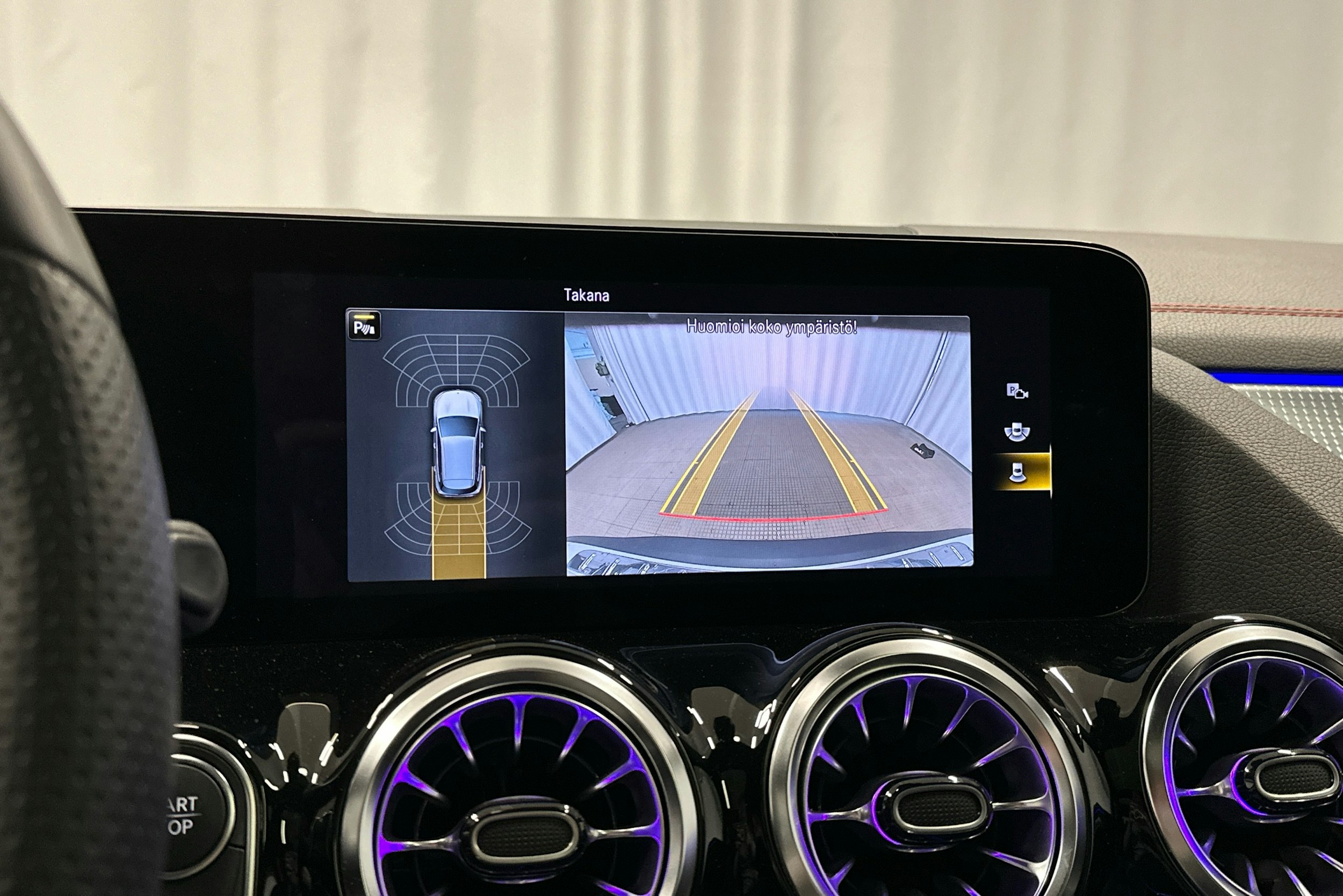 valkoinen Mercedes-Benz EQA 2024 kuva 13.