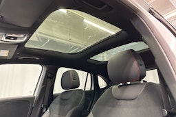 valkoinen Mercedes-Benz EQA 2024 kuva 23.