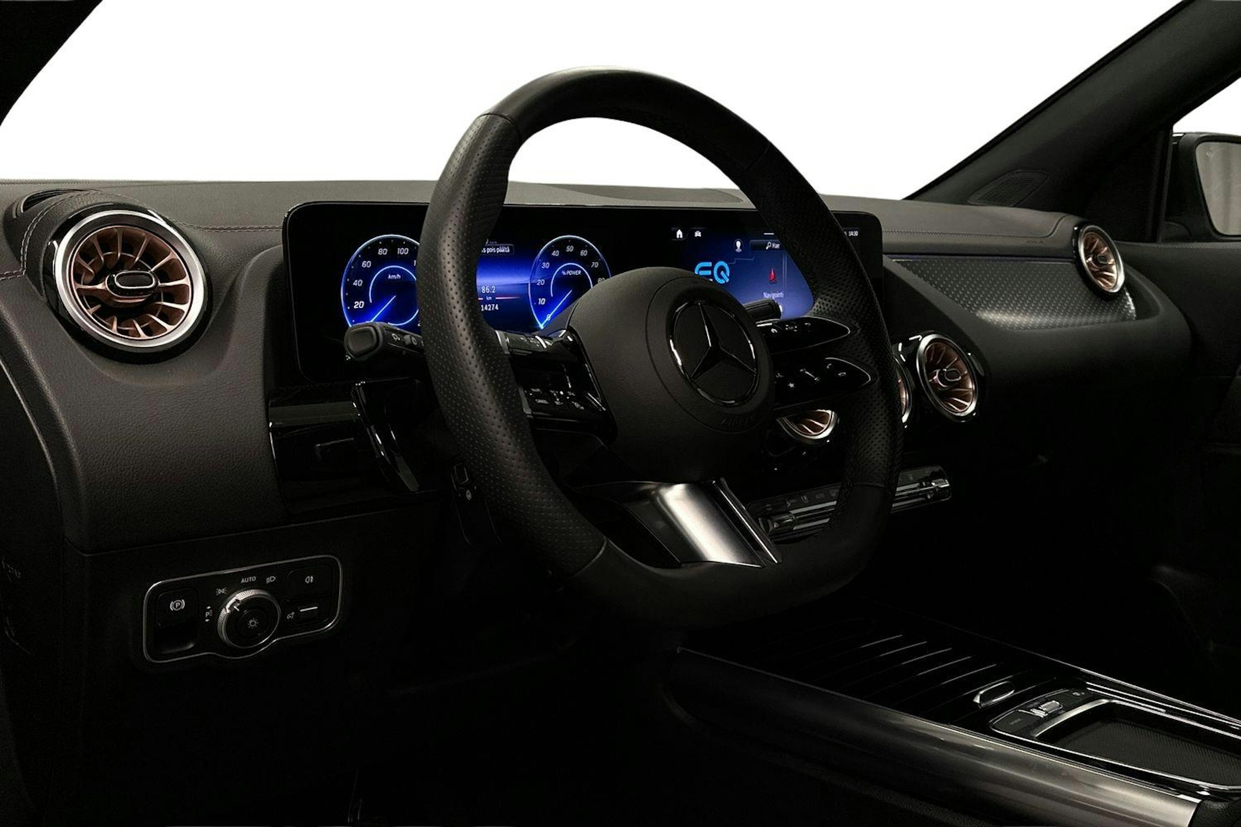musta Mercedes-Benz EQA 2024 kuva 6.