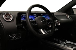 musta Mercedes-Benz EQA 2024 kuva 6.