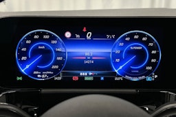 musta Mercedes-Benz EQA 2024 kuva 17.