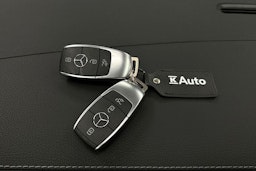musta Mercedes-Benz EQA 2024 kuva 35.