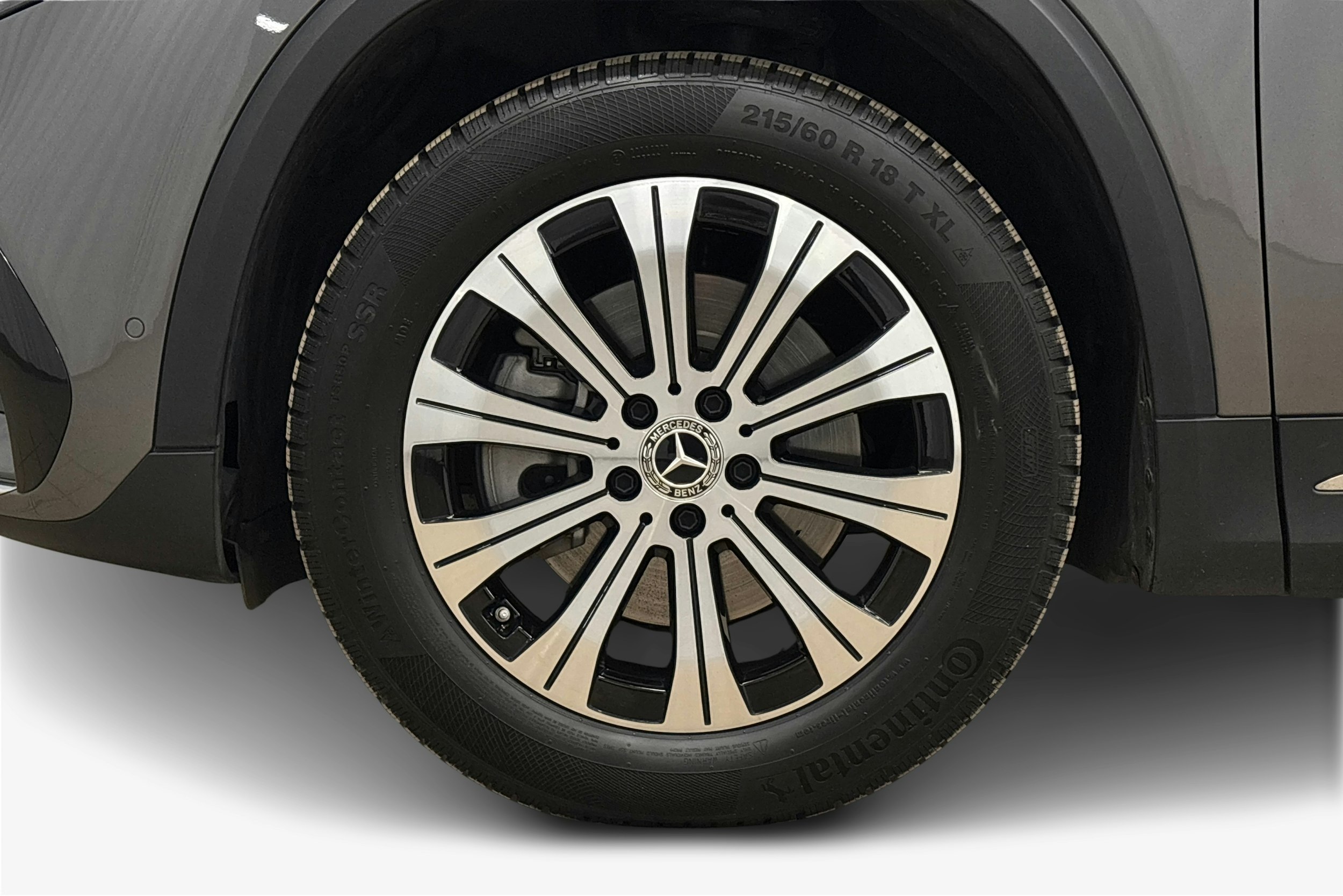 harmaa Mercedes-Benz EQA 2024 kuva 11.