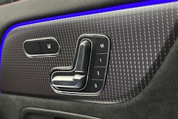 harmaa Mercedes-Benz EQA 2024 kuva 19.