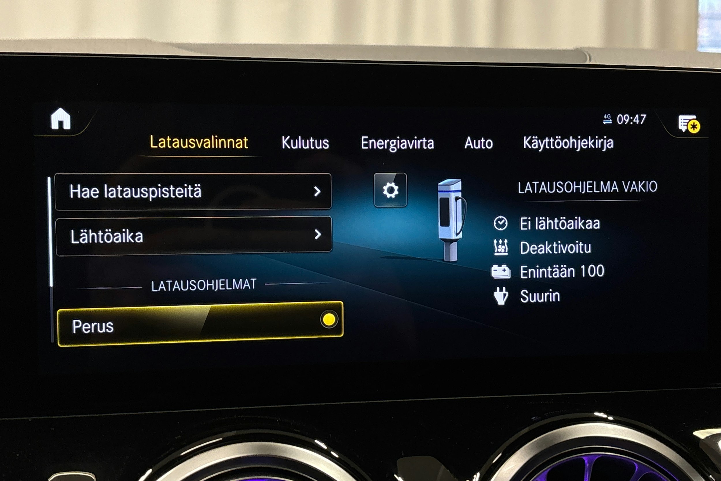 harmaa Mercedes-Benz EQA 2024 kuva 29.