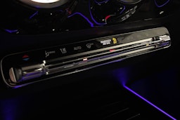 harmaa Mercedes-Benz EQA 2024 kuva 34.