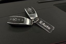 harmaa Mercedes-Benz EQA 2024 kuva 38.