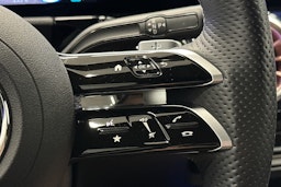 harmaa Mercedes-Benz EQA 2024 kuva 19.