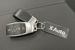 harmaa Mercedes-Benz EQA 2024 kuva 32.