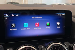 musta Mercedes-Benz EQA 2025 kuva 25.