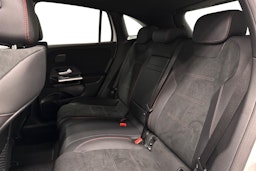 valkoinen Mercedes-Benz EQA 2025 kuva 10.
