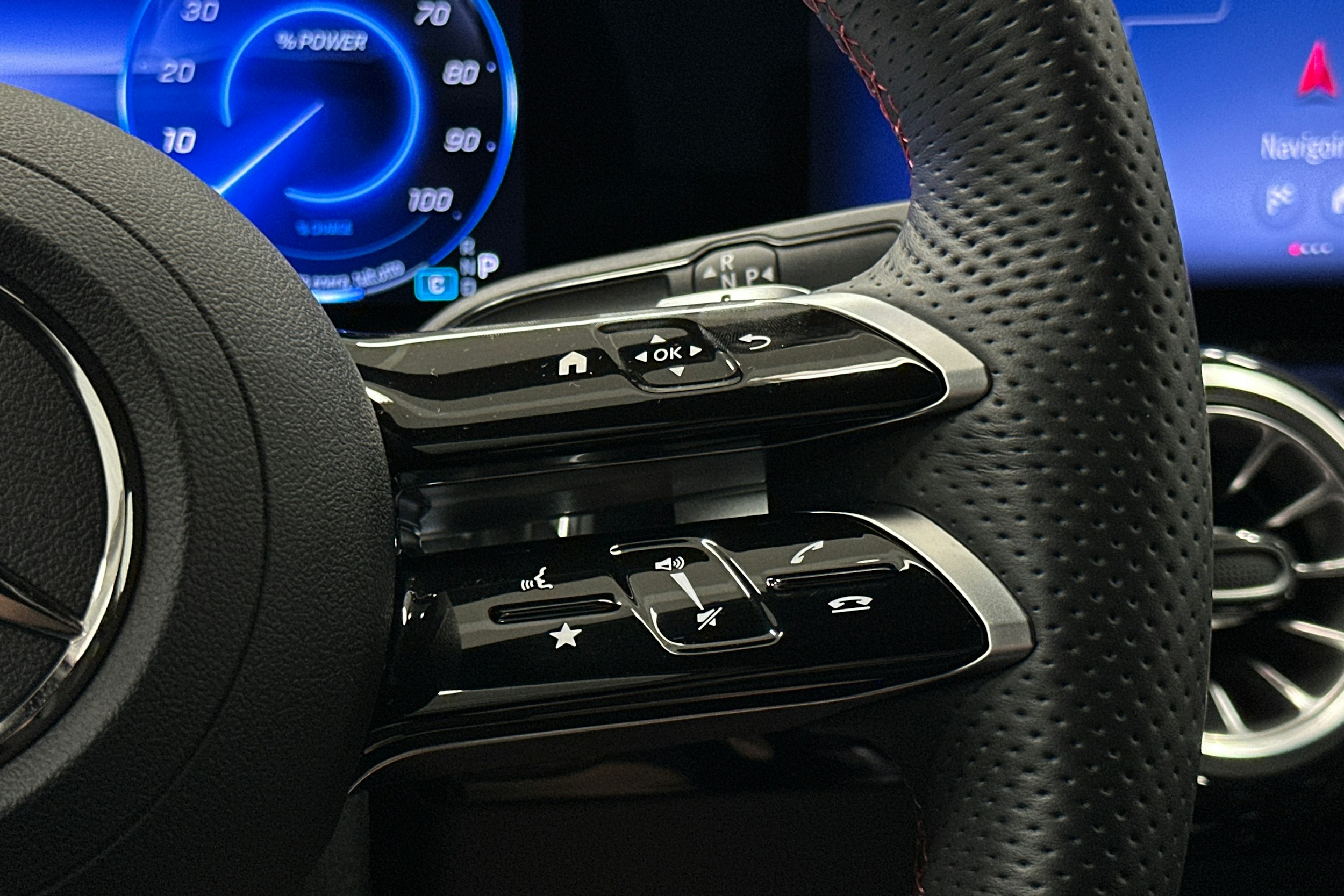 valkoinen Mercedes-Benz EQA 2025 kuva 19.