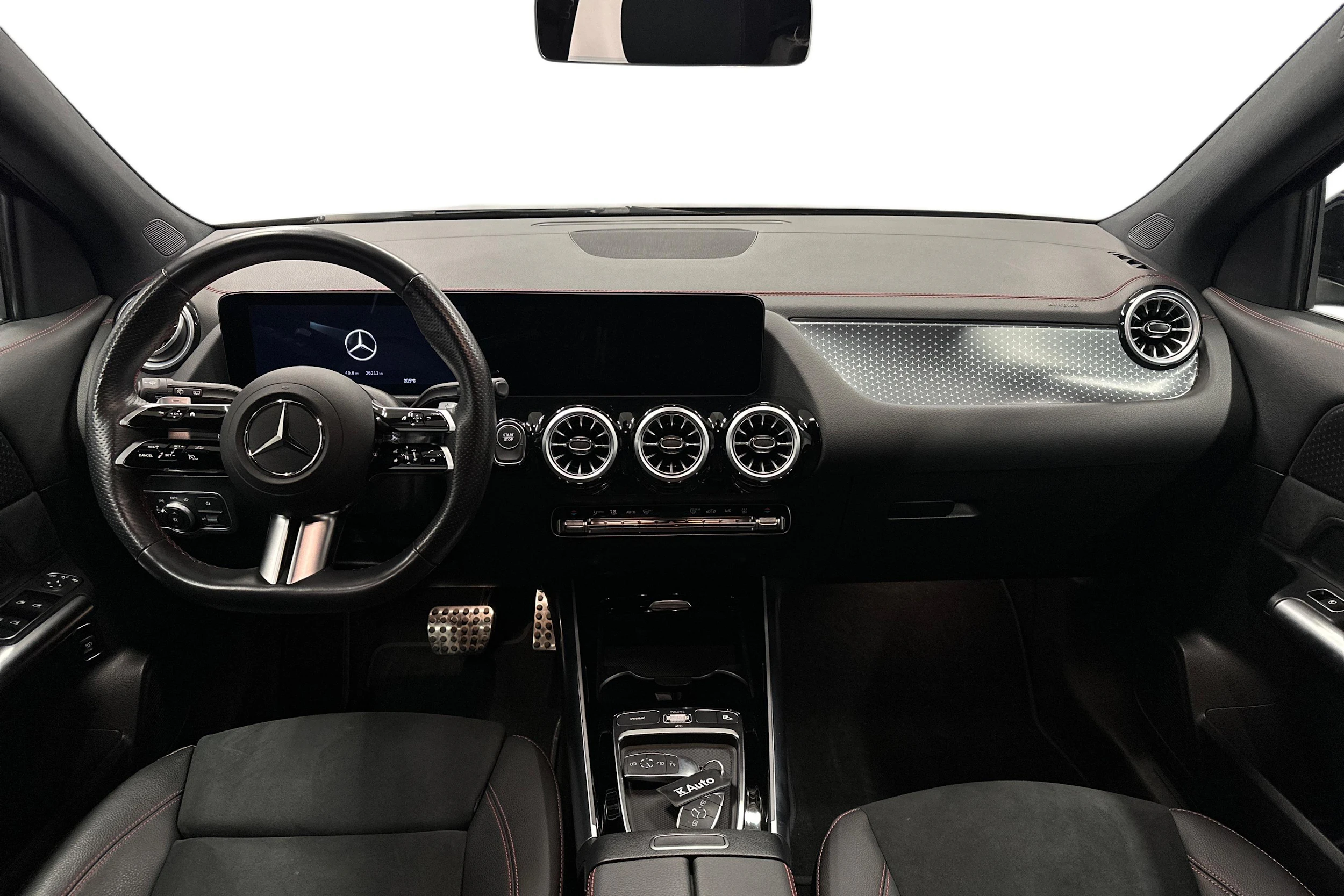 musta Mercedes-Benz EQA 2025 kuva 7.