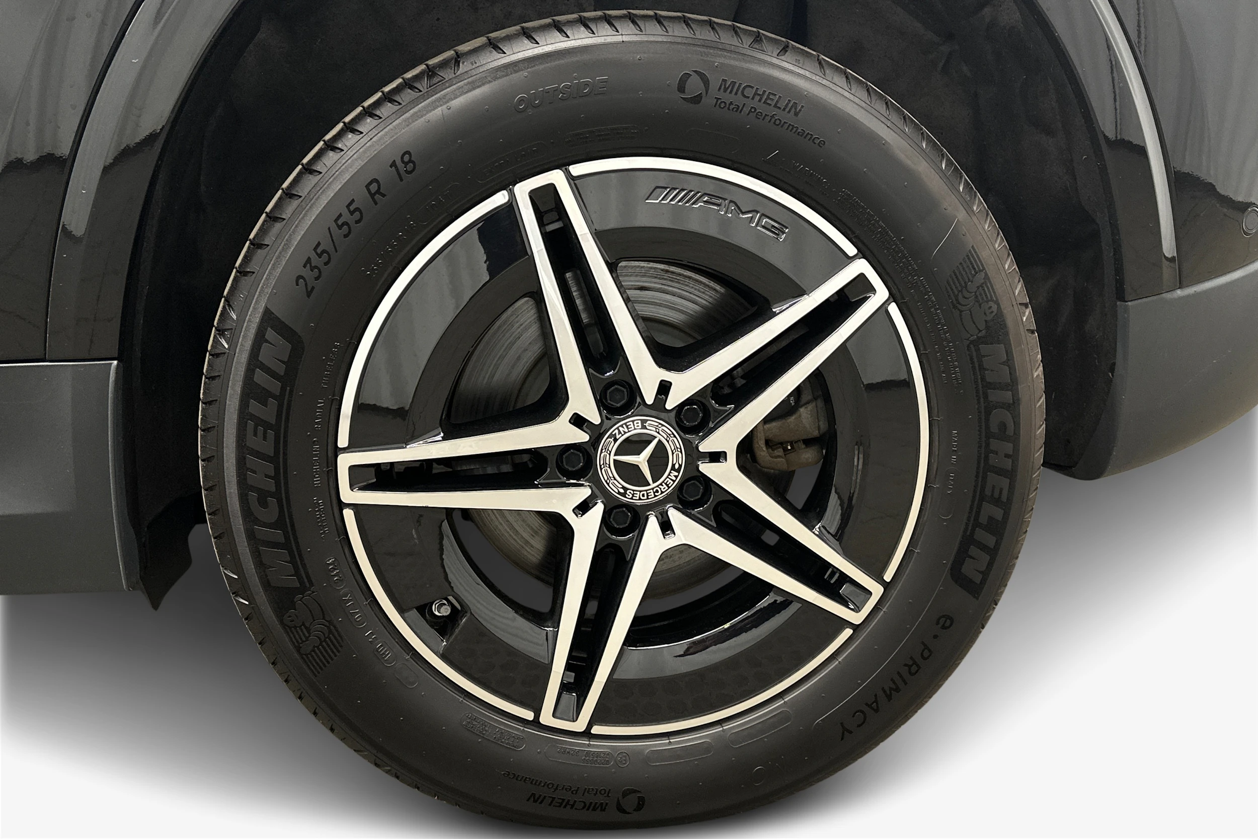 musta Mercedes-Benz EQA 2025 kuva 9.