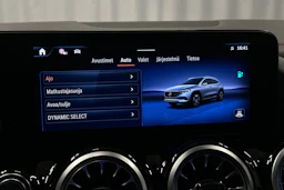 musta Mercedes-Benz EQA 2025 kuva 27.