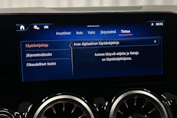 musta Mercedes-Benz EQA 2025 kuva 30.