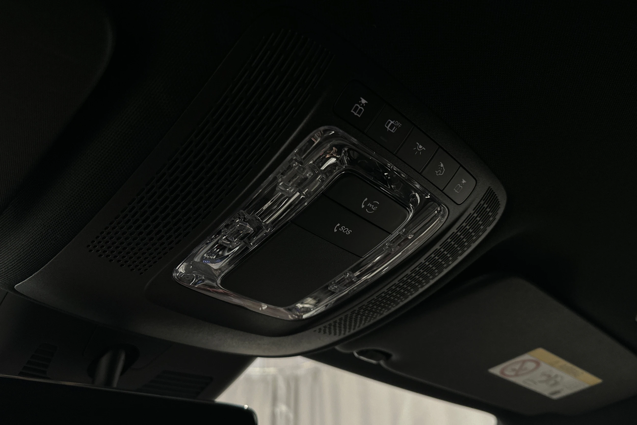musta Mercedes-Benz EQA 2025 kuva 37.