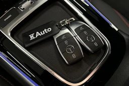 musta Mercedes-Benz EQA 2025 kuva 42.