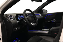 valkoinen Mercedes-Benz EQA 2025 kuva 8.