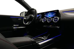 valkoinen Mercedes-Benz EQA 2025 kuva 9.
