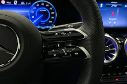 valkoinen Mercedes-Benz EQA 2025 kuva 16.