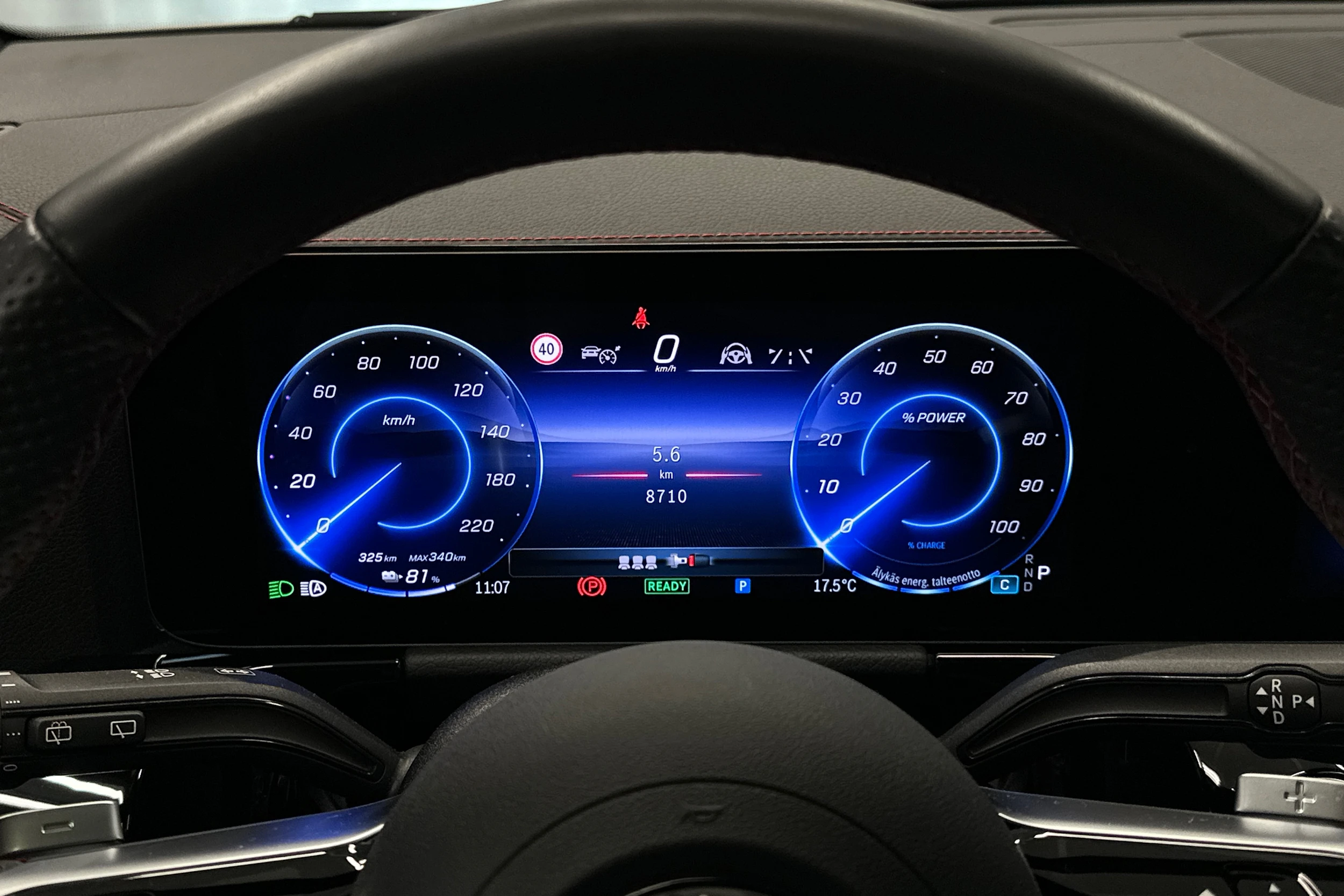 valkoinen Mercedes-Benz EQA 2025 kuva 17.