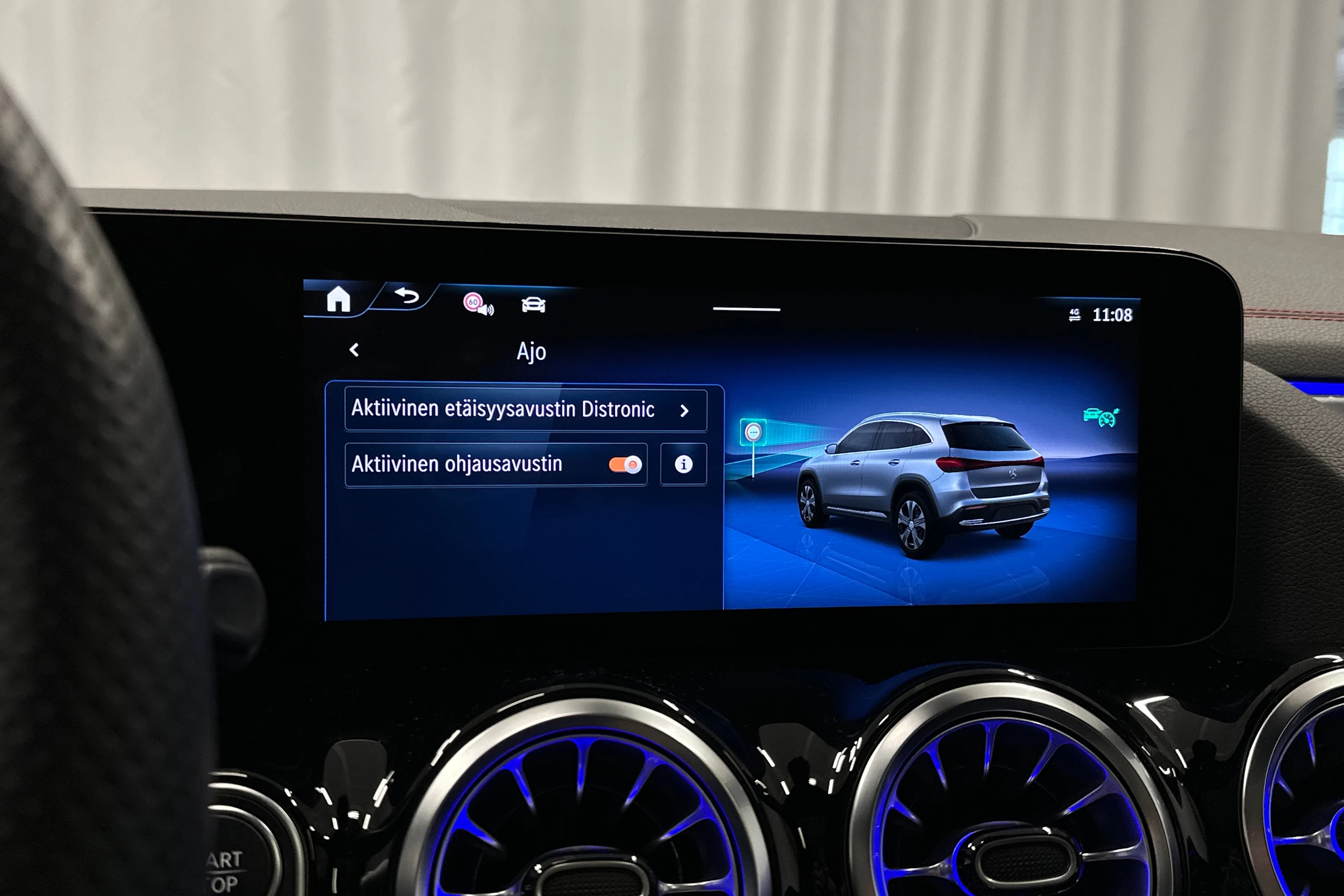 valkoinen Mercedes-Benz EQA 2025 kuva 22.