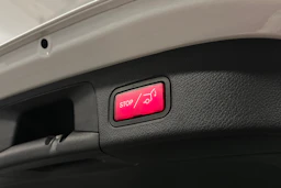valkoinen Mercedes-Benz EQA 2025 kuva 33.