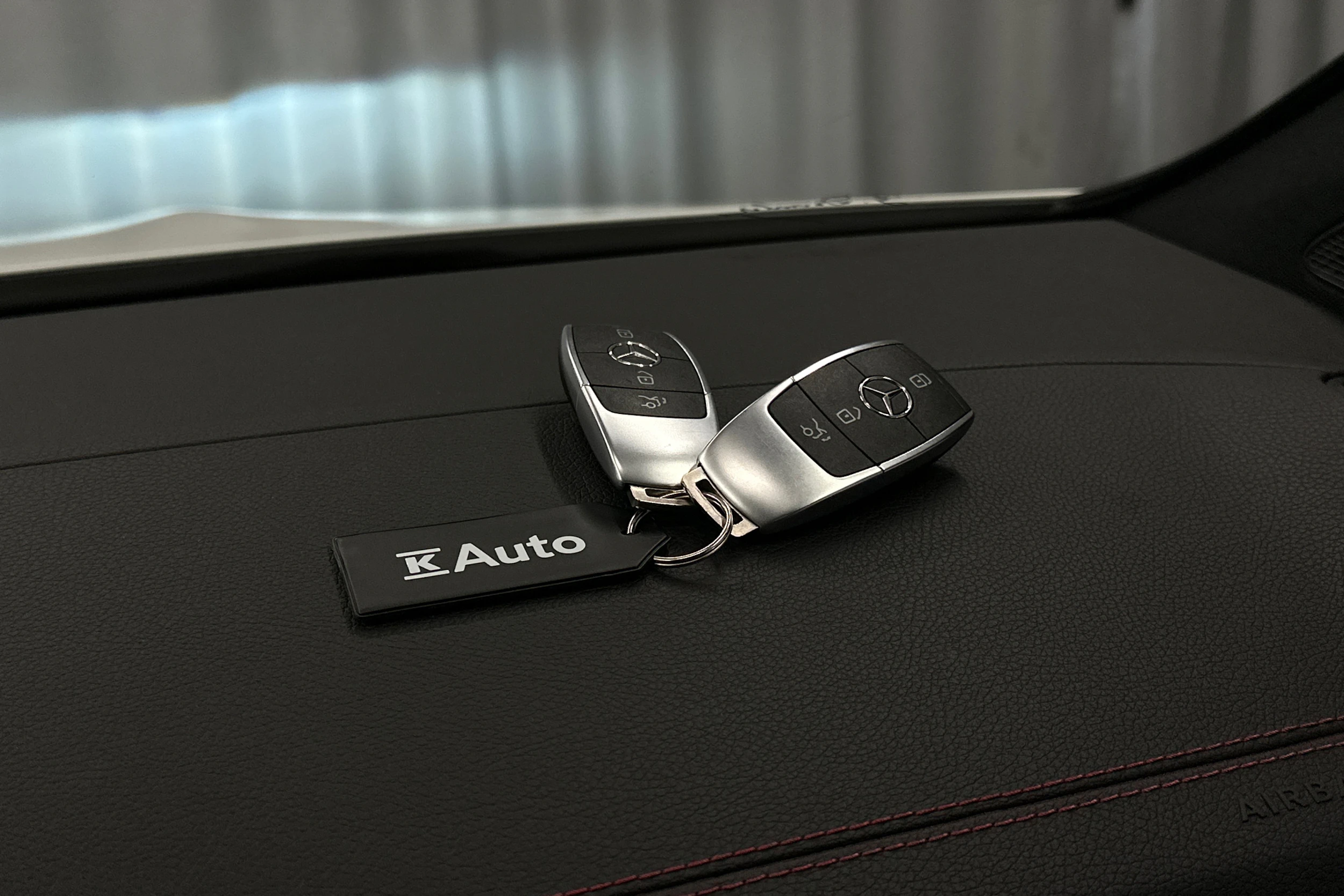 valkoinen Mercedes-Benz EQA 2025 kuva 34.