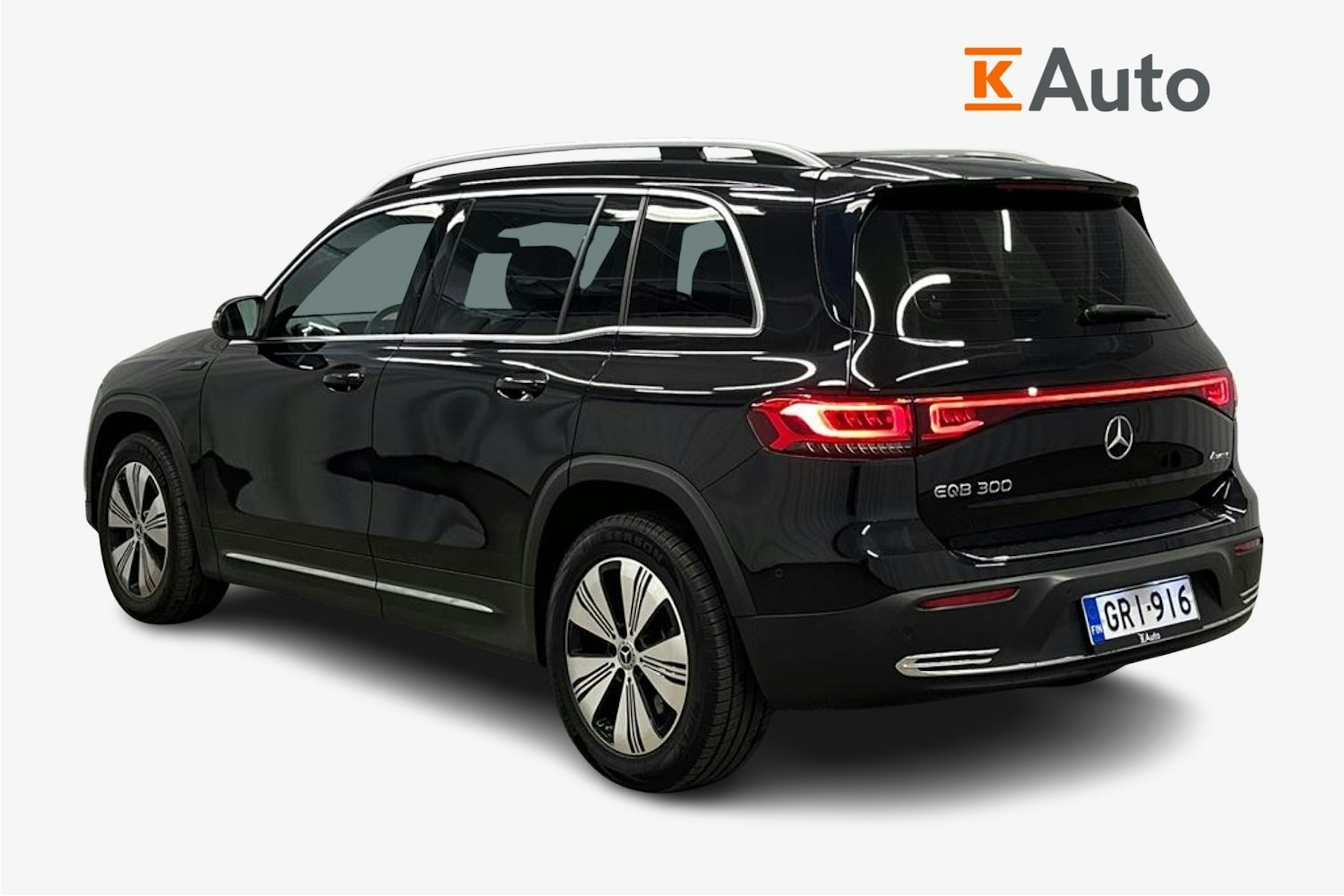 musta Mercedes-Benz EQB 2022 kuva 2.