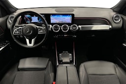 musta Mercedes-Benz EQB 2022 kuva 9.
