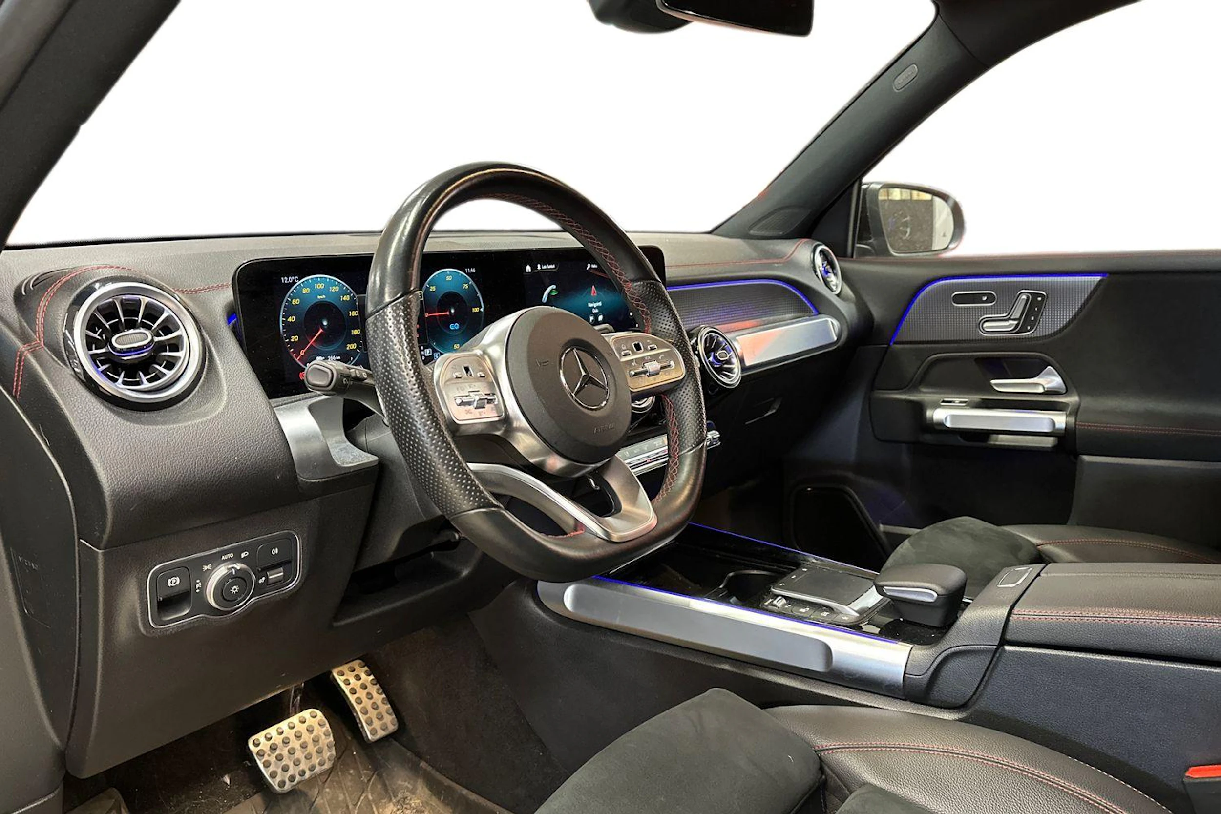 harmaa Mercedes-Benz EQB 2022 kuva 3.