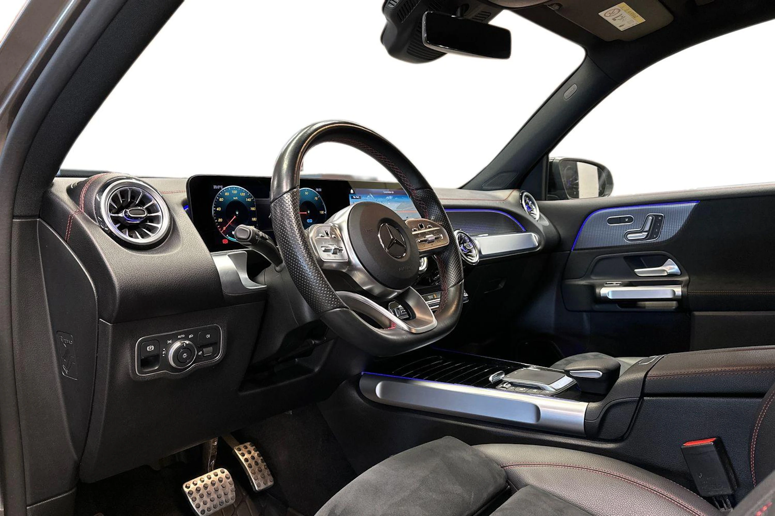 harmaa Mercedes-Benz EQB 2023 kuva 8.
