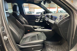 harmaa Mercedes-Benz EQB 2023 kuva 15.