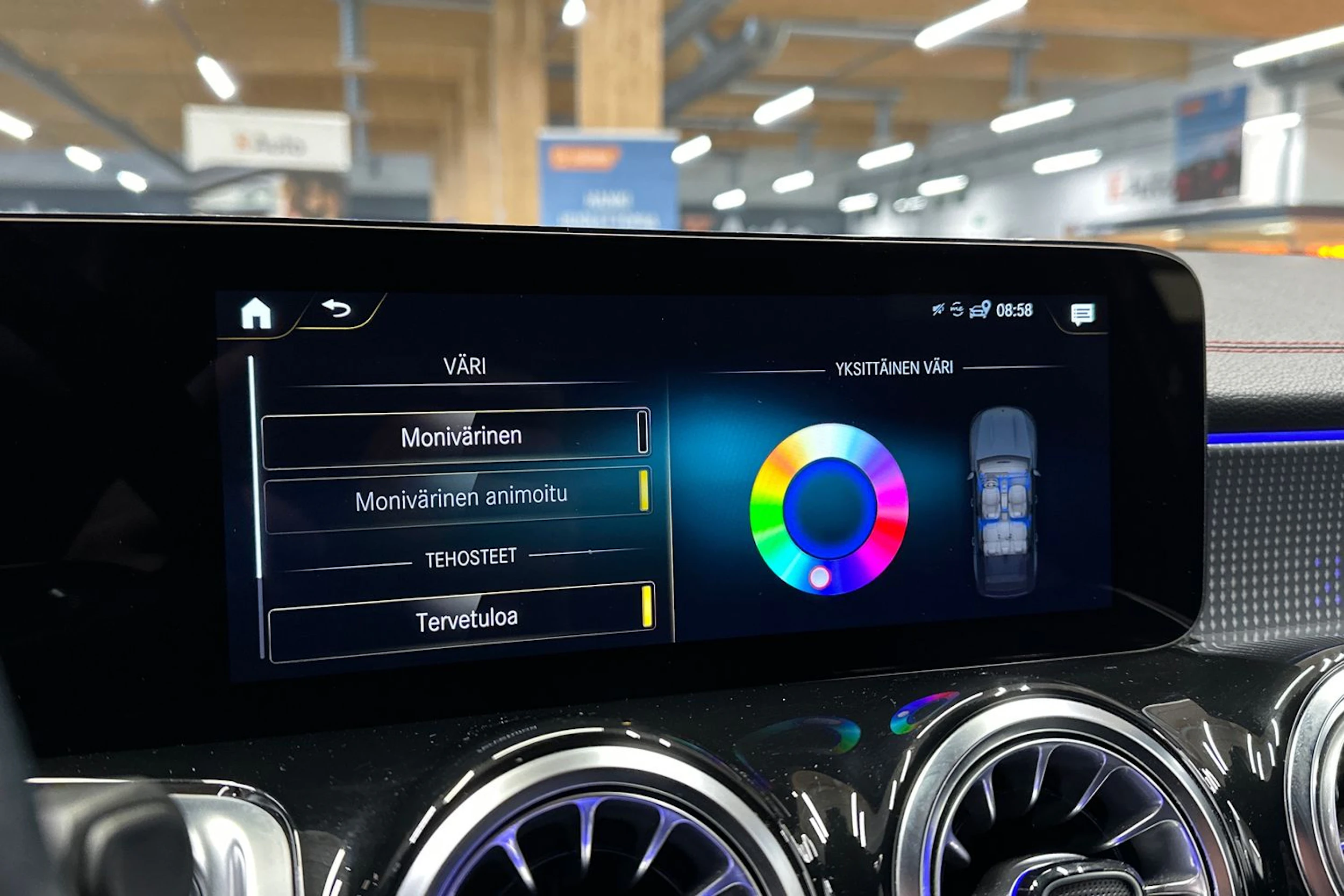 harmaa Mercedes-Benz EQB 2023 kuva 21.