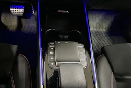 harmaa Mercedes-Benz EQB 2023 kuva 25.