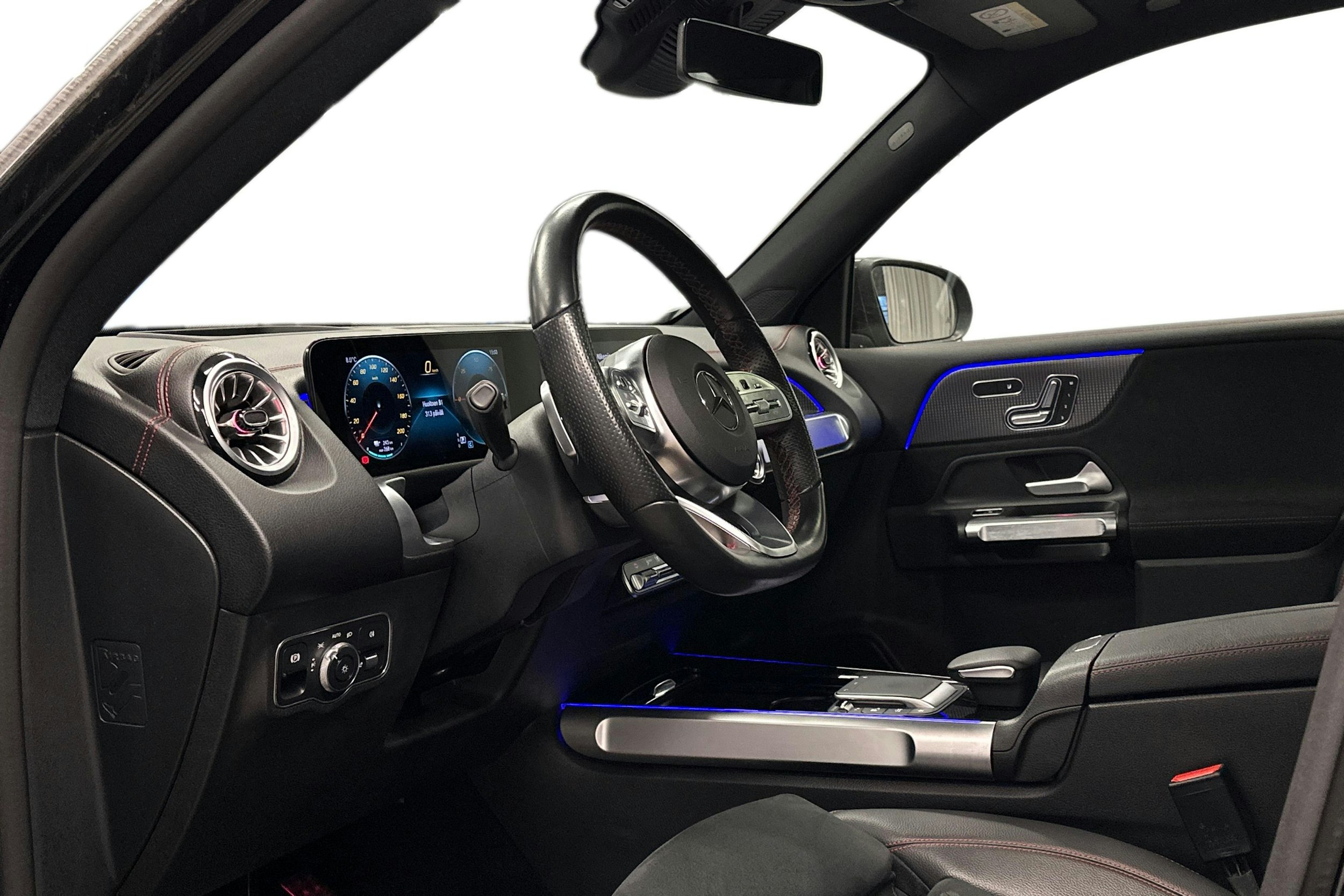 musta Mercedes-Benz EQB 2022 kuva 3.