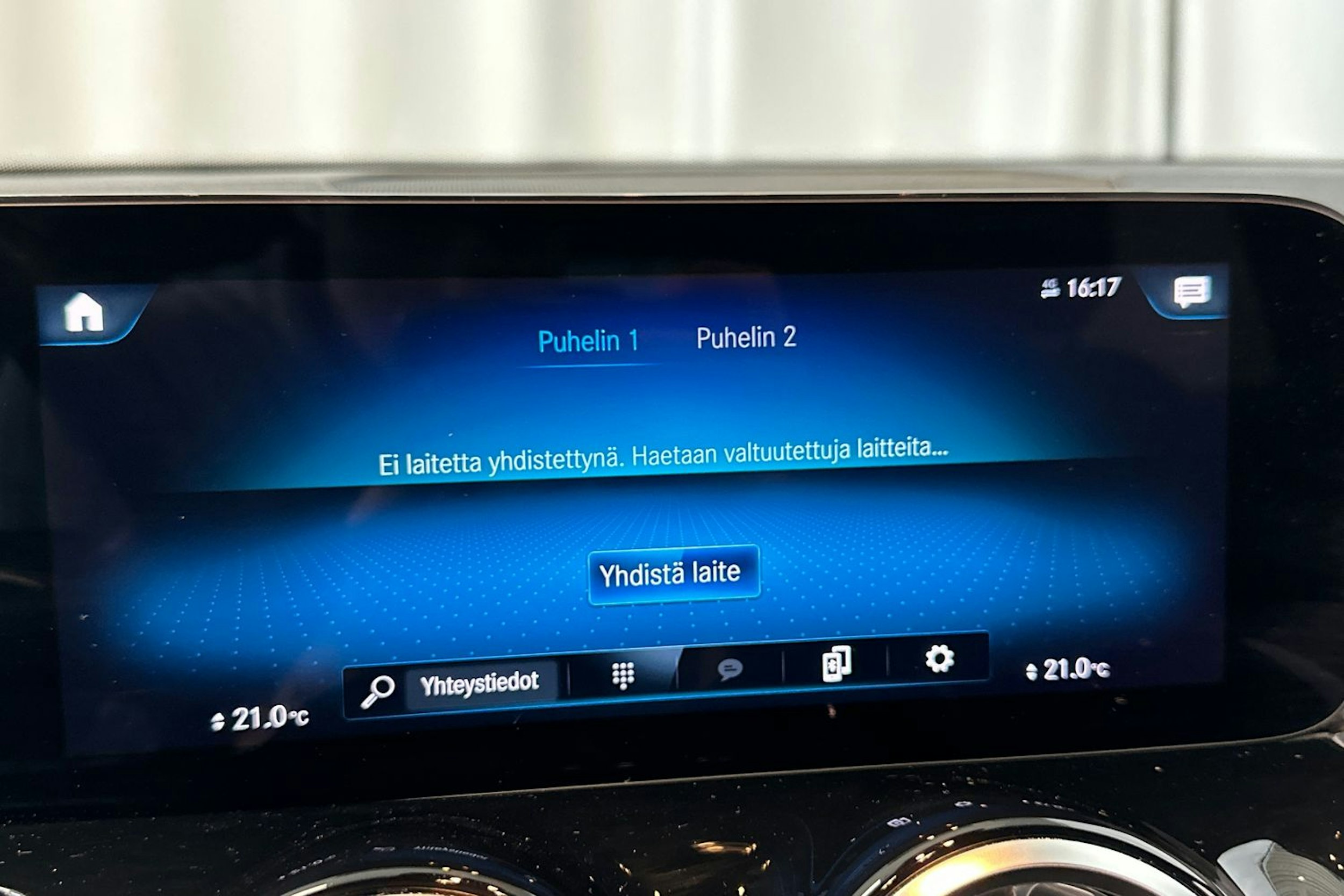 valkoinen Mercedes-Benz EQB 2022 kuva 25.