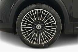 musta Mercedes-Benz EQB 2022 kuva 12.