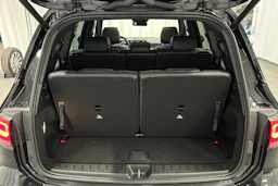 musta Mercedes-Benz EQB 2022 kuva 15.