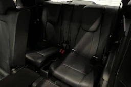 musta Mercedes-Benz EQB 2022 kuva 18.