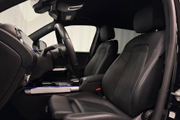 musta Mercedes-Benz EQB 2023 kuva 17.