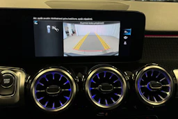musta Mercedes-Benz EQB 2023 kuva 30.