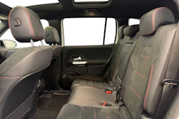 valkoinen Mercedes-Benz EQB 2023 kuva 11.