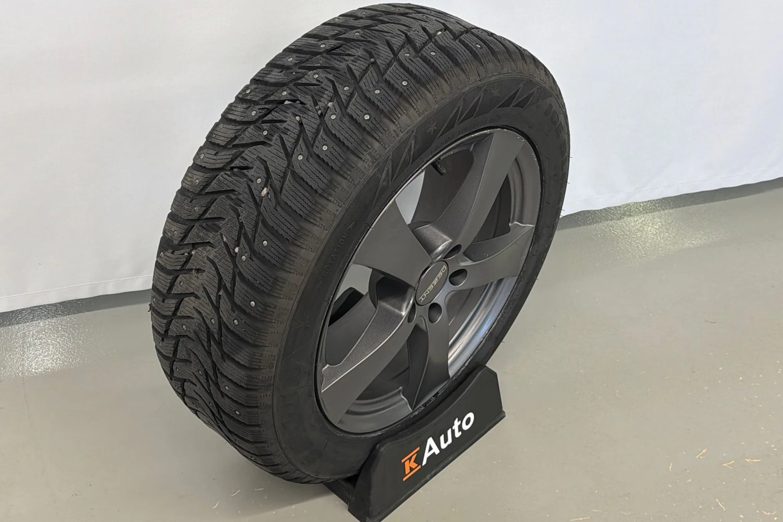 valkoinen Mercedes-Benz EQB 2023 kuva 33.