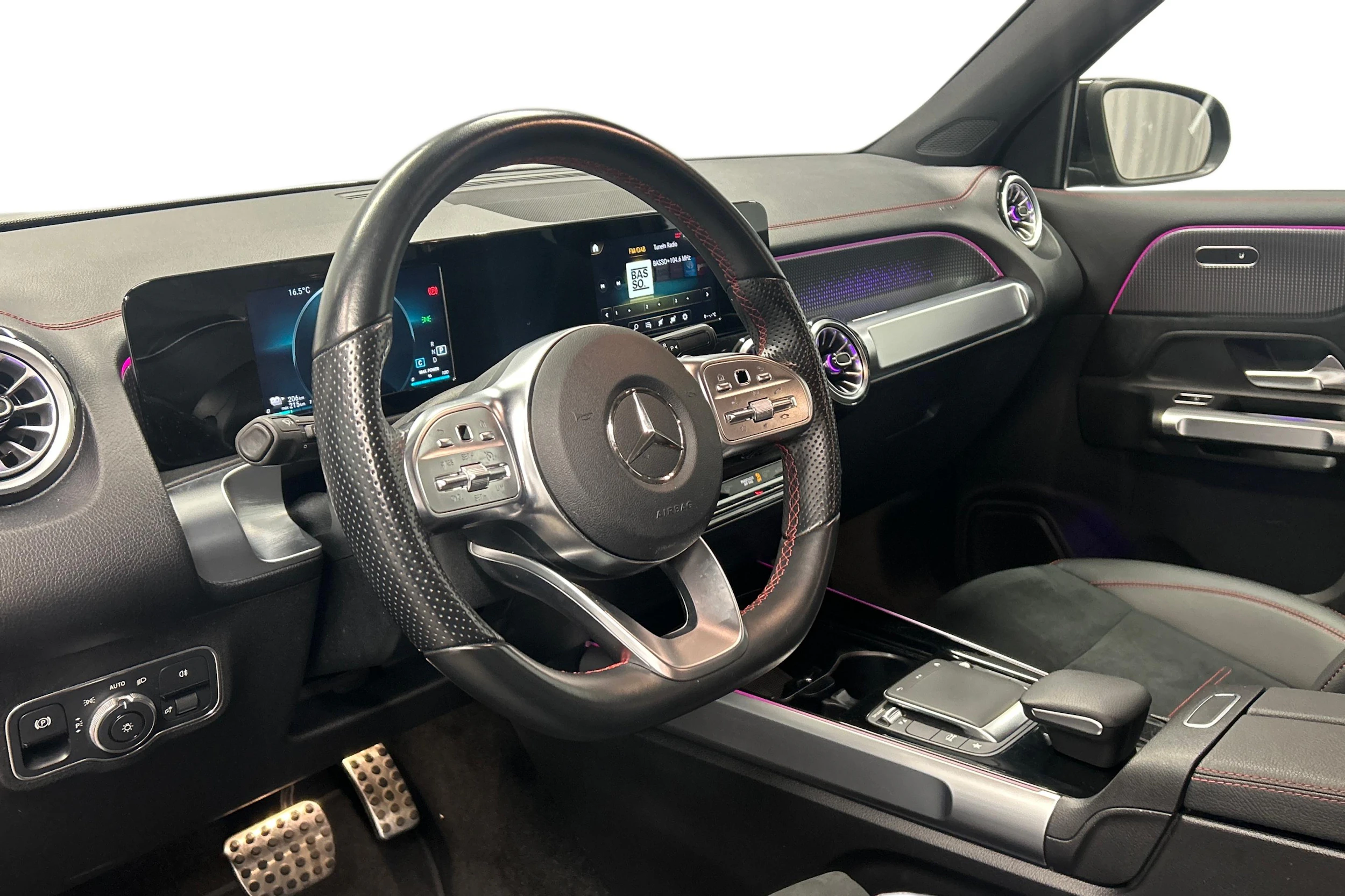 Musta Mercedes-Benz EQB 2023 kuva 8.